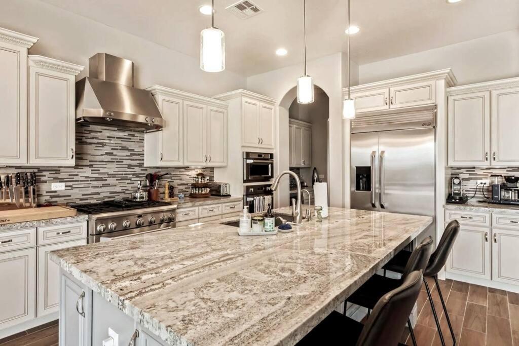 Phoenix Home With Heated Pool, Desert Views & Hot Tub Anthem Ngoại thất bức ảnh