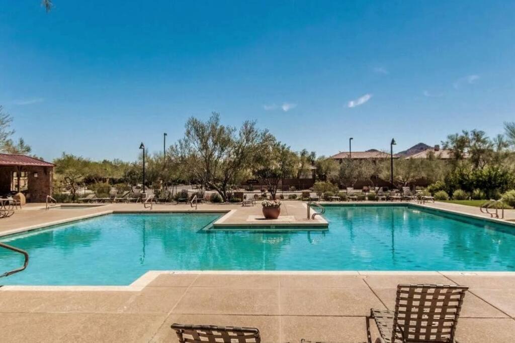 Phoenix Home With Heated Pool, Desert Views & Hot Tub Anthem Ngoại thất bức ảnh