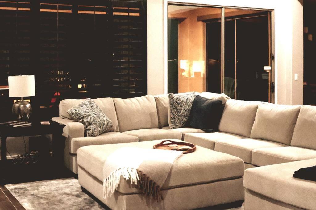 Phoenix Home With Heated Pool, Desert Views & Hot Tub Anthem Ngoại thất bức ảnh